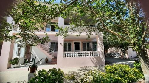 Mardakan Cottage House