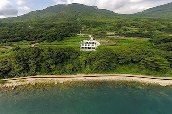 Geoje Starmarine Pension