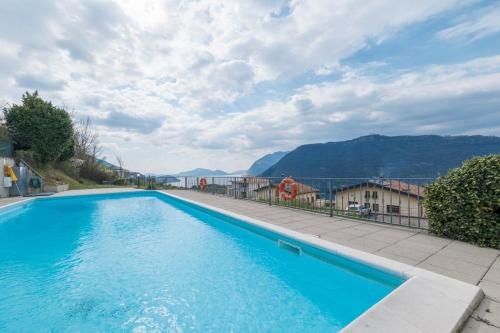 De Gasperi 14 In Sale Marasino