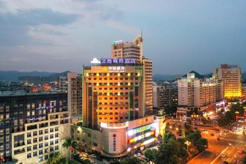 Fuqing Golden Eagle Days Hotel