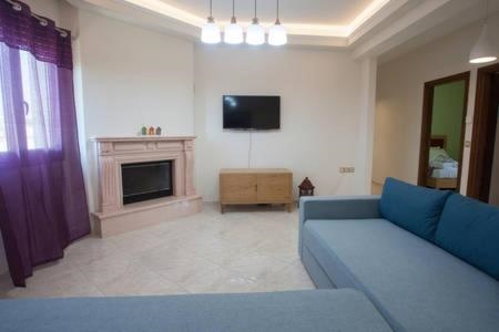 Gold Beach Apartments