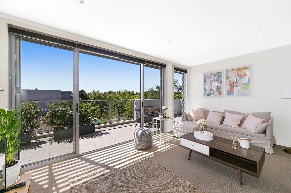 City Central Designer Apartment With Parking