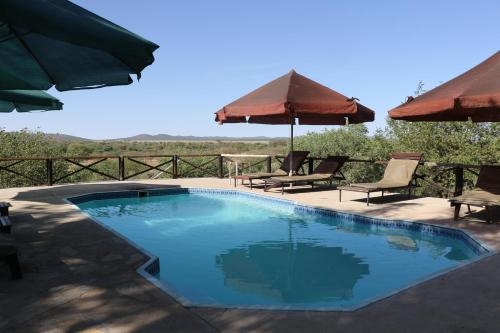 Toko Kamanjab Lodge Safari & Katenda's Himba Village