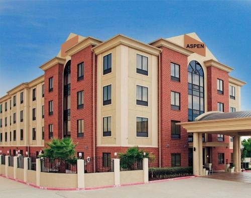 Holiday Inn Express Hotel & Suites La Porte