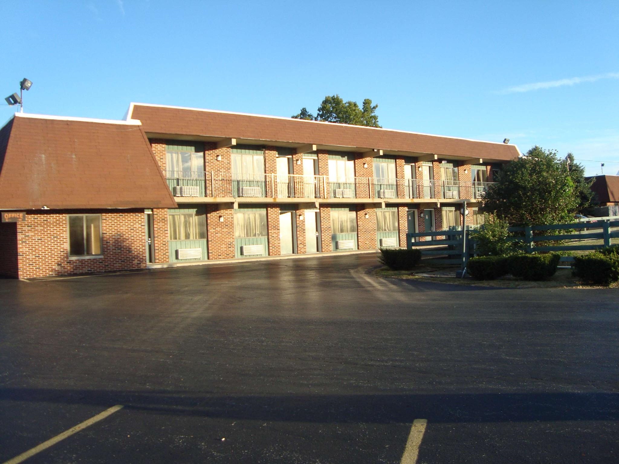 Logan Lodge Motel Urbana