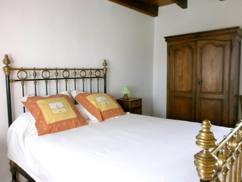 House With 3 Bedrooms In Gorses, With Pool Access, Enclosed Garden And Wifi