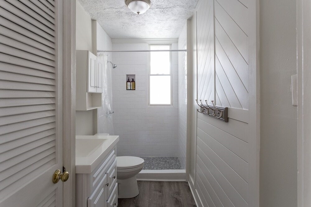 Fully Renovated 4Br Bardstown / Highlands!