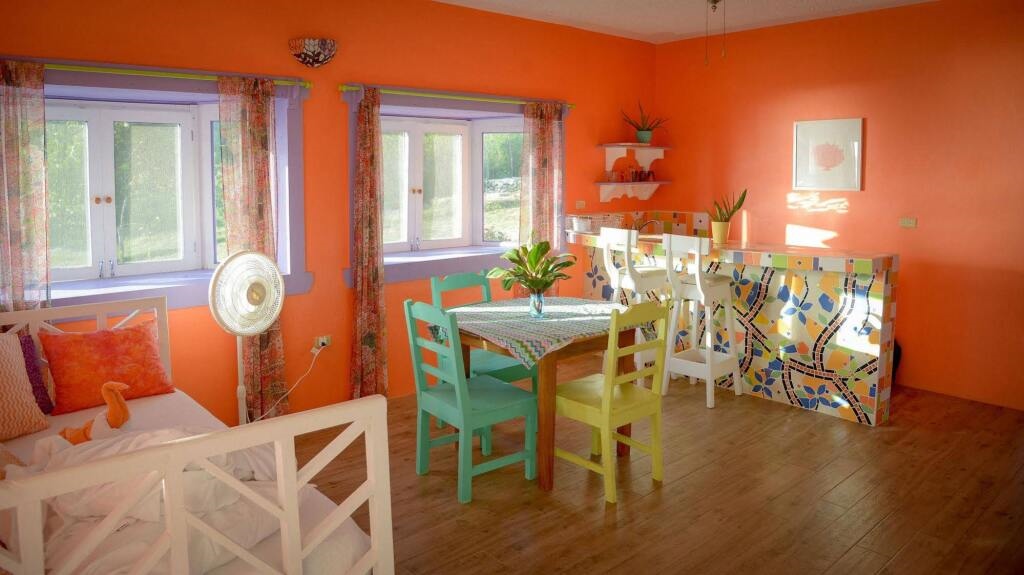 Apartments At Somewherewest