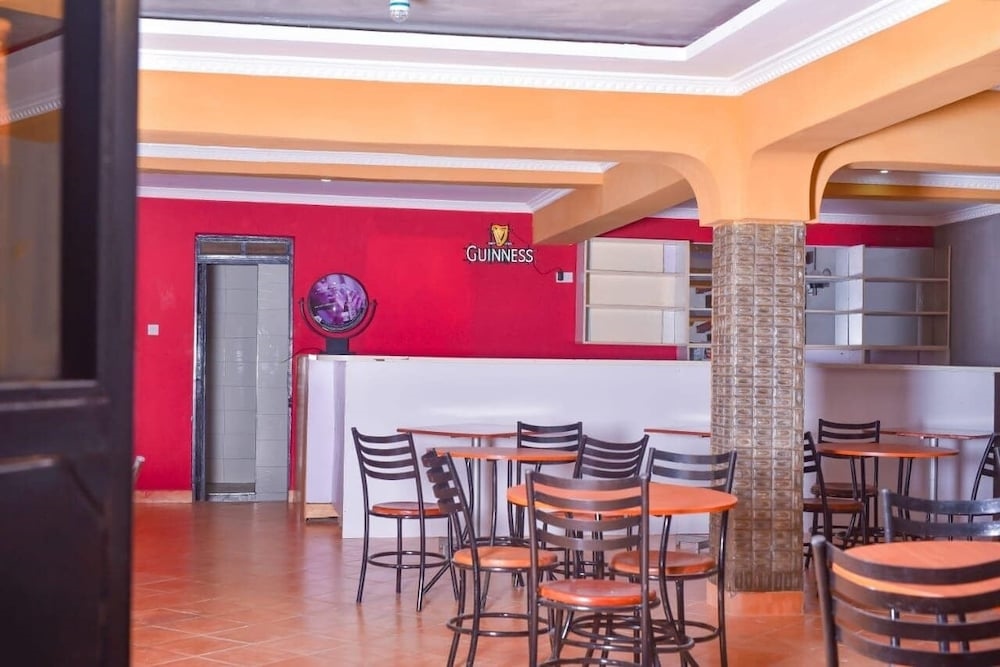 Rovers Place Hotel