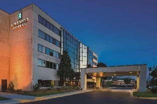 Embassy Suites by Hilton Milwaukee Brookfield