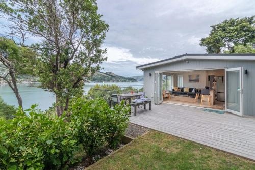 Otahuahua - Akaroa Holiday Home