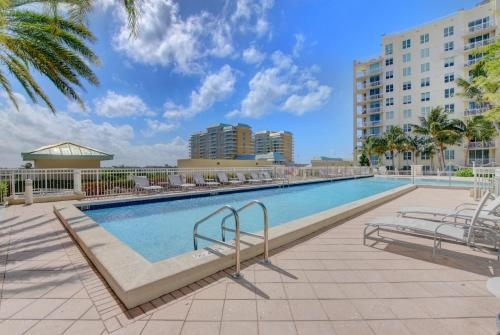 One Bedroom In Lux Condo,Casa Costa! Wbeachpass!