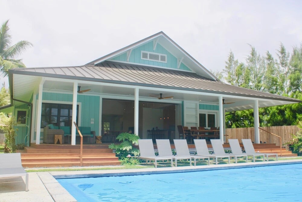 Gorgeous Renovated 1937 Plantation Style Beach House 50 Steps To The Center Of The Beach 5 Bedroom Home By Redawning