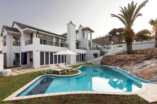 Fauchil Hotels & Resorts