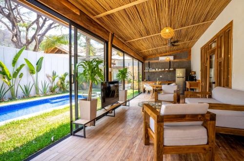 Casa Heaven Santa Teresa