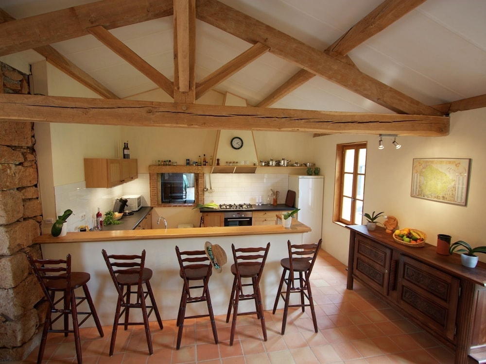 Charming Holiday Home in Fumel France With Private Pool