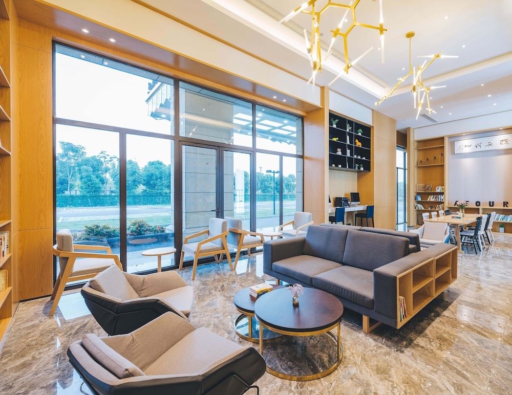 Atour S Villa Hotel