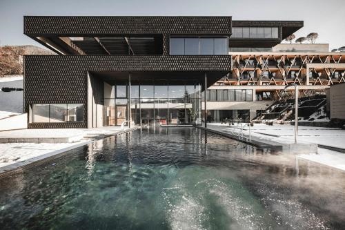 Santre Dolomythic Home