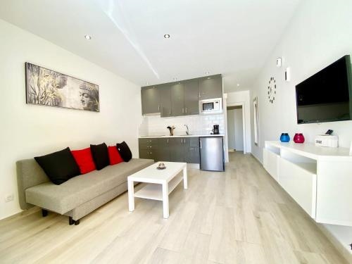 House Holiday In Tenerife