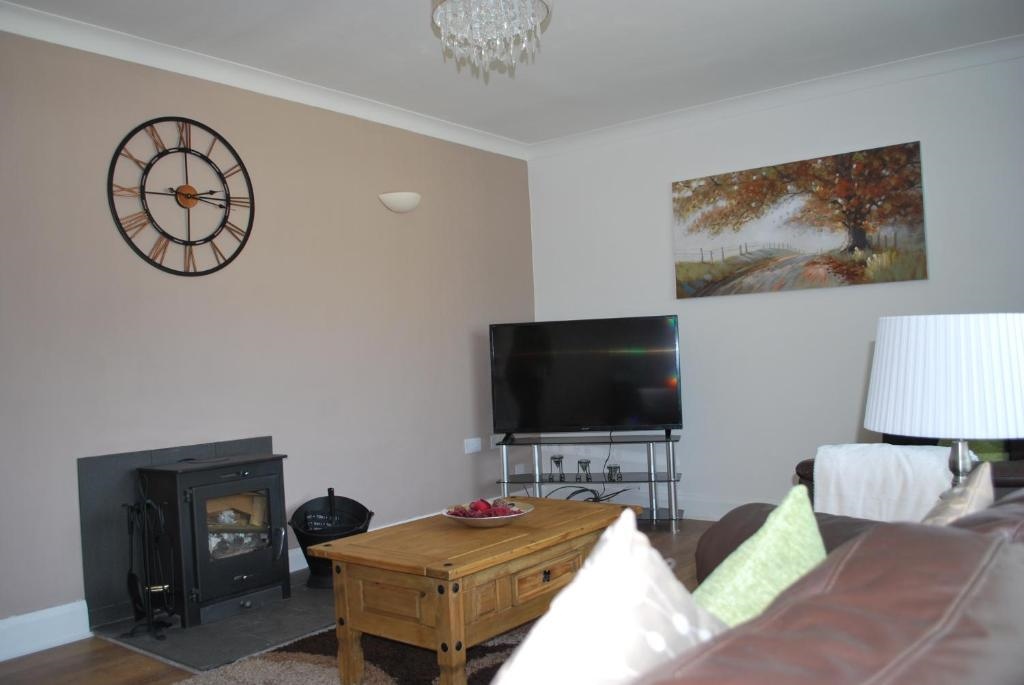 Mornant Cottage