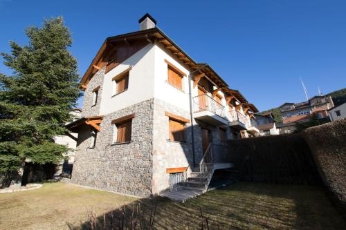 Casa amb jardi Alp