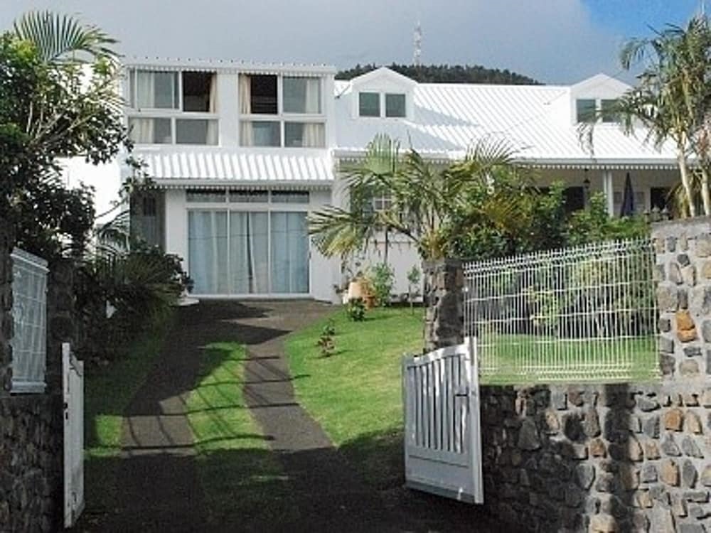 Holiday Home Rue Des Lauriers Roses Piton Hyacinthe
