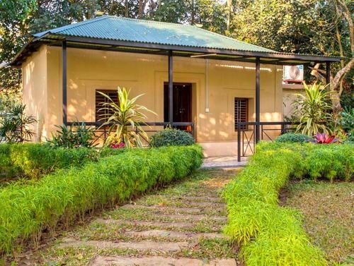 Sarah Resort