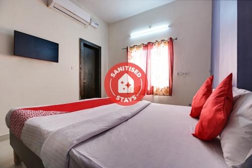 Hotel Nikunj Palace by OYO Rooms