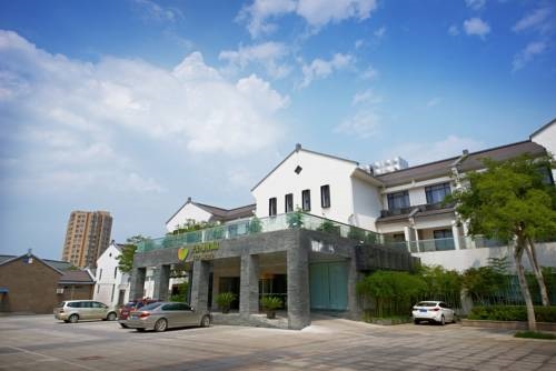 Deqing New Century Manju Hotel Wukang