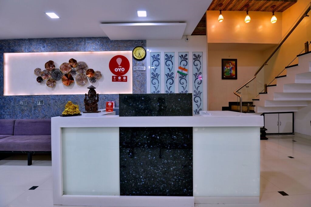 Shri Gita Hotel