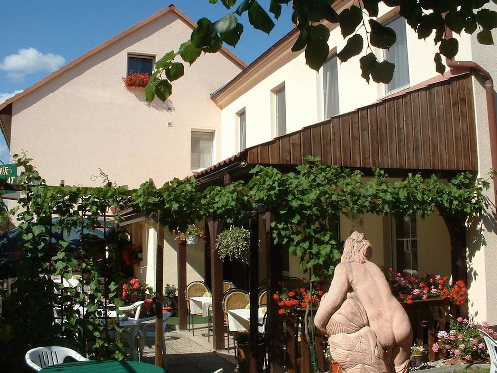 GaststÄtte & Pension Zur Heimat