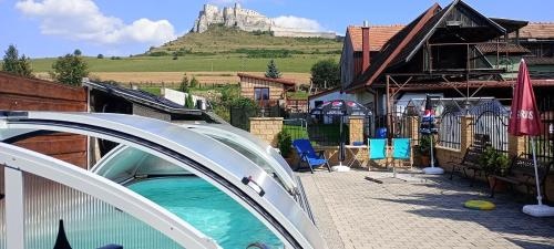 A S Penzion Podzamok