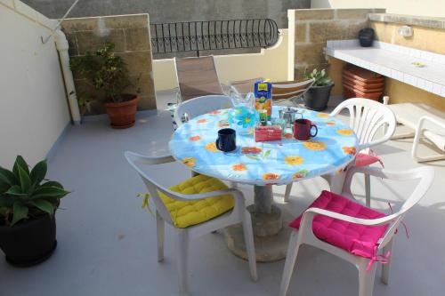 Avalon Seaside Studios Gozo Bellevue Homes