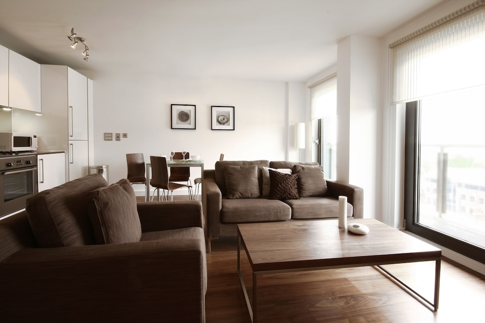 Berkshire Rooms Slough