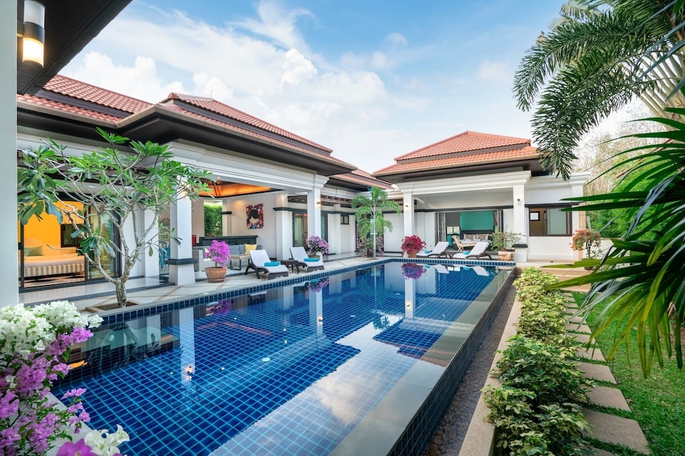 Villas Luxury Holidays Phuket