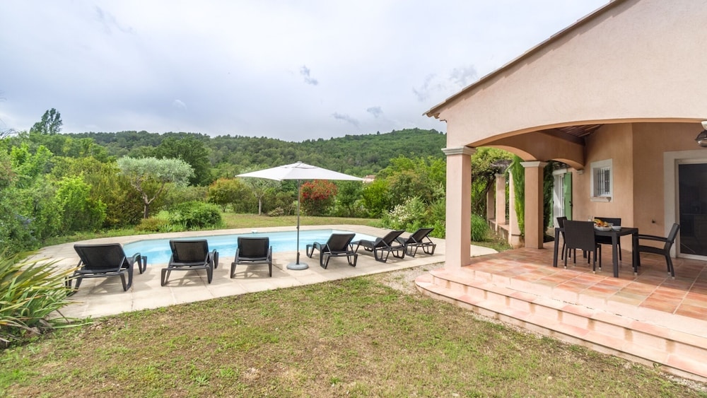 Residence Le Domaine De Camiole - Vacanceole