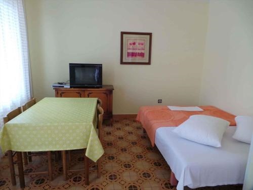 Apartment In Pjescana Uvala