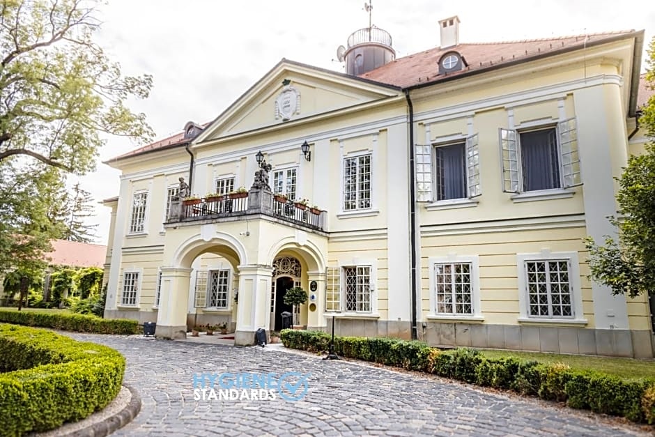 Schlosshotel Szidónia