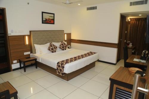 Anamthara River View Resort