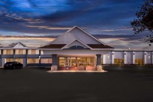 Suburban Studios Fort Dodge