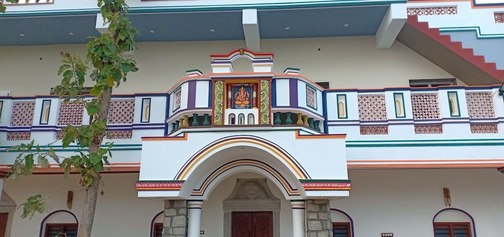 Impeccable 3-Bed Property In Chettinad