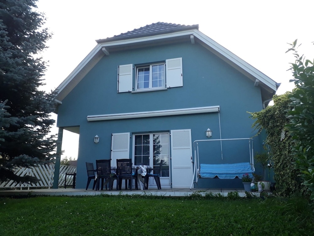 Holiday Home Rue Des Merles