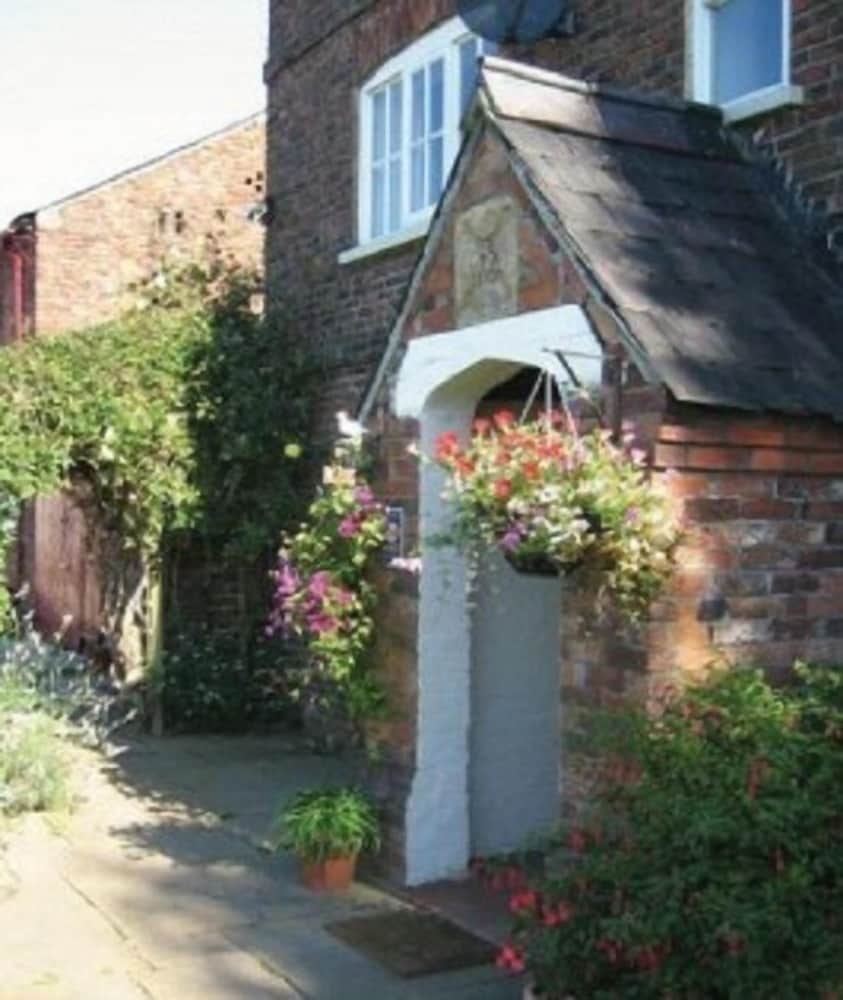 Birtles Farm B&B