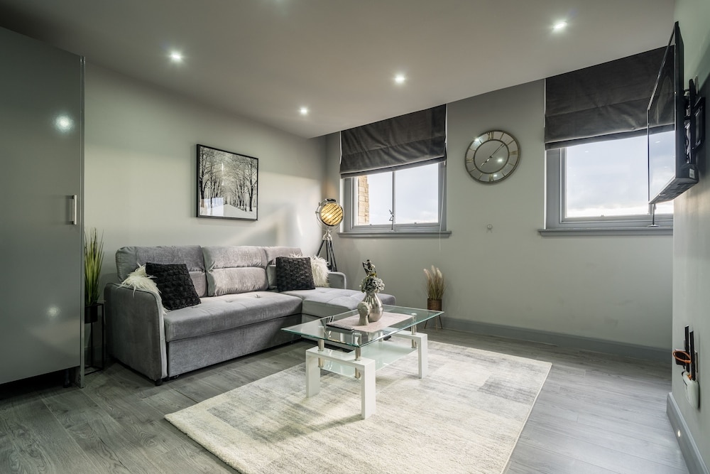 Square Central Aparts