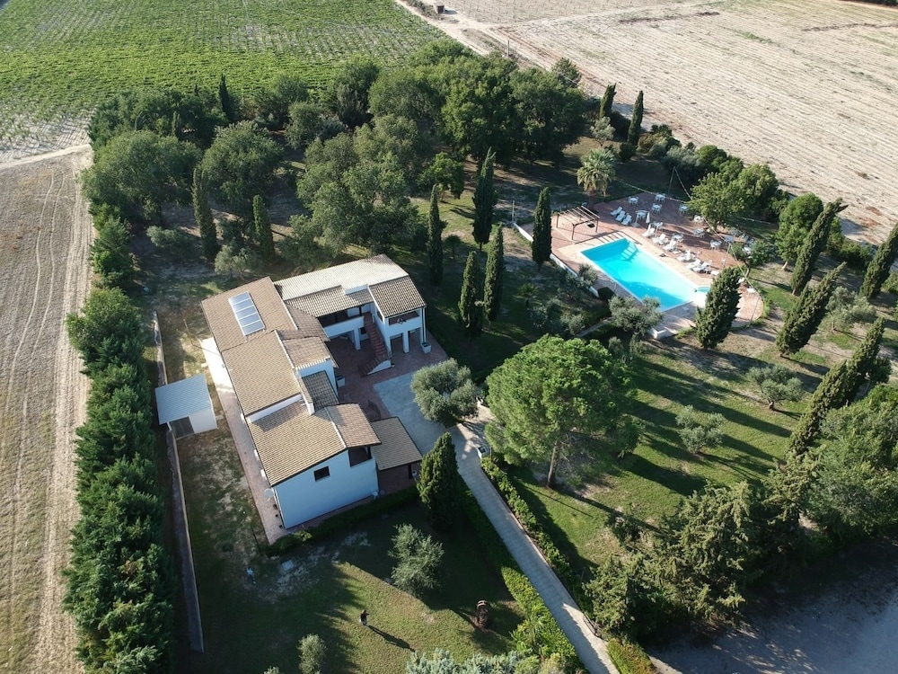 Borgo San Lorenzo Cerignola