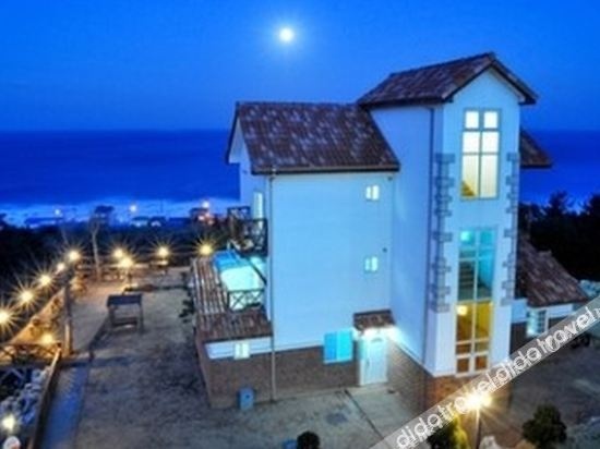 Donghae Beach Gallery Pension