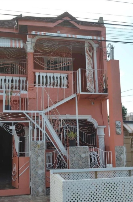 Immaculate 2-Bed House In Greater Portmore