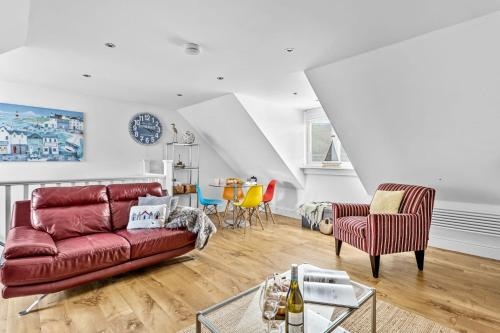 17 At The Beach, Torcross