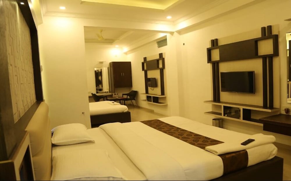Hotel Shivananda Lodge