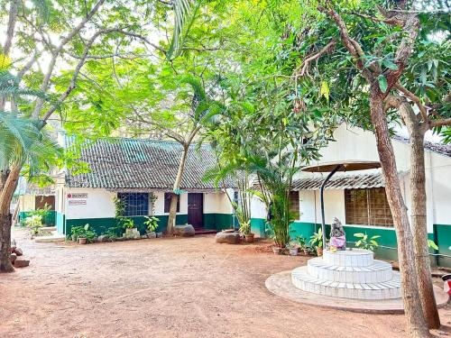 Discovery Guest House